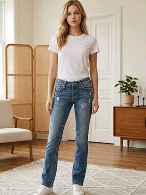 Women's People of The World Distressed Jeans Size 27